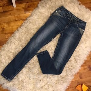 Vanilla star mid rise skinny jeans